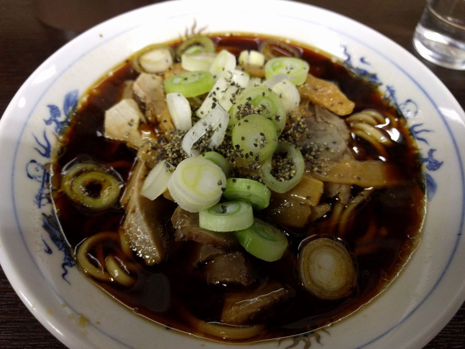 西町大喜 西町本店　ブラックラーメン