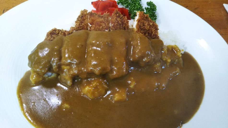 おぐら　チキンカツカレー