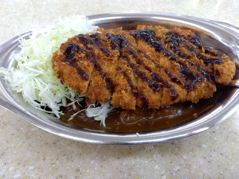 チャンピオンカレー　Lカツカレー