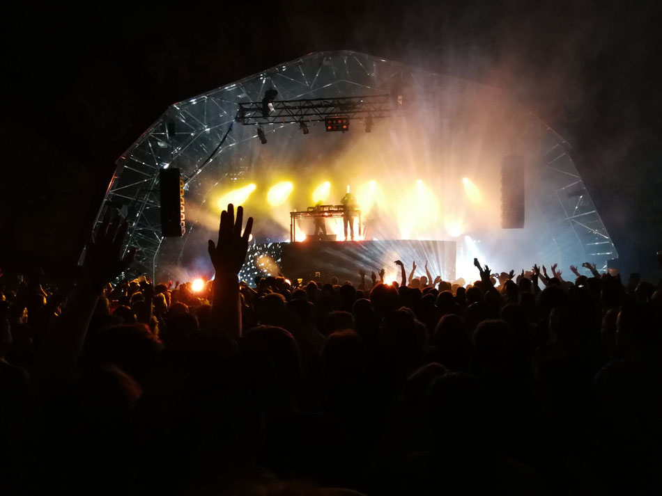 Orbital wow the crowd at Dreamland, summer 2018. Image: M Smith.