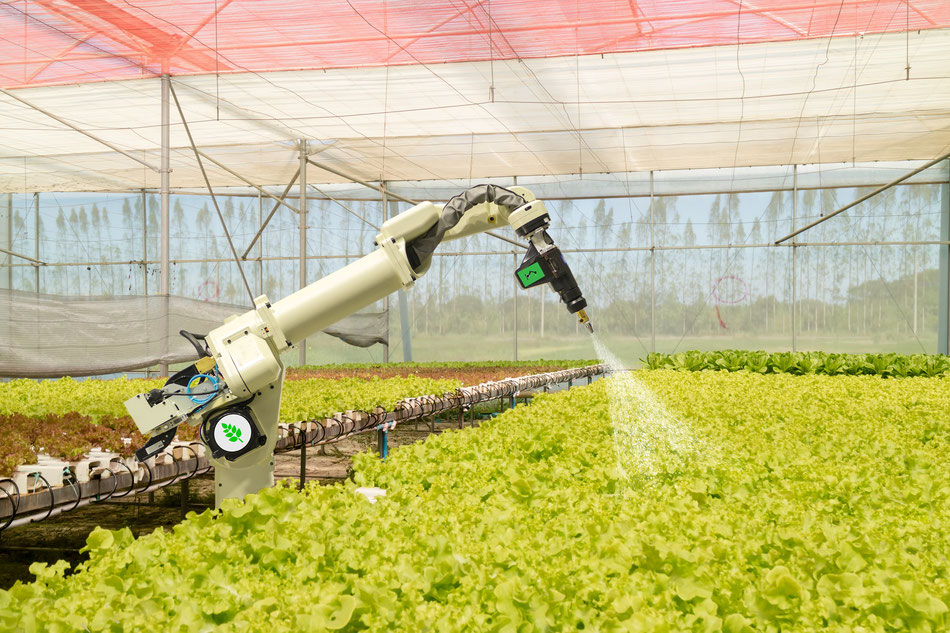 栽培する植物への散布機械のイメージ画像
