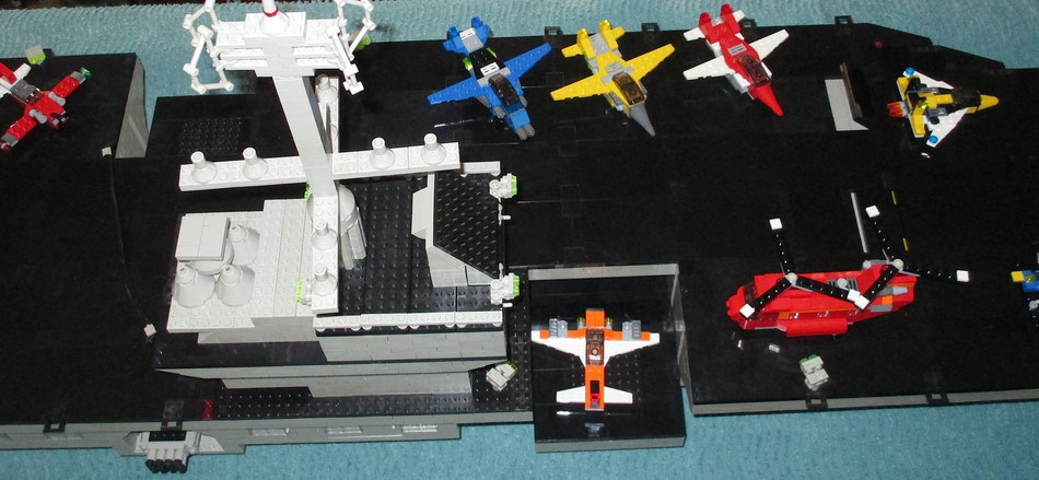 USS Kitty Hawk megabloks probuilder double size lego compatible