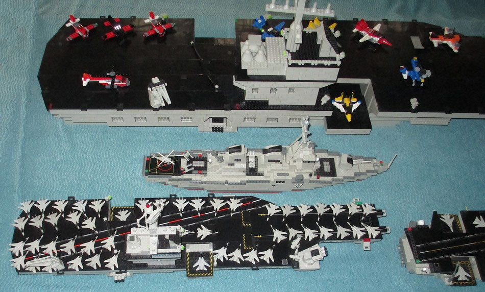 USS Kitty Hawk megabloks probuilder double size lego compatible