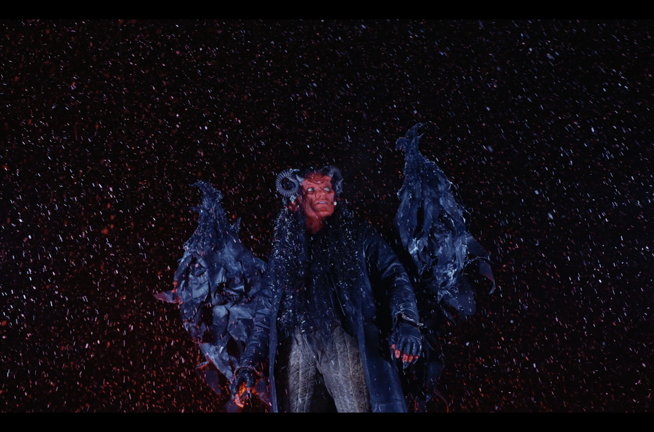 Vinzenz Wagner in der Rolle des Teufels bei der Krampusshow „Diabolus in Carne“ in Großgmain.