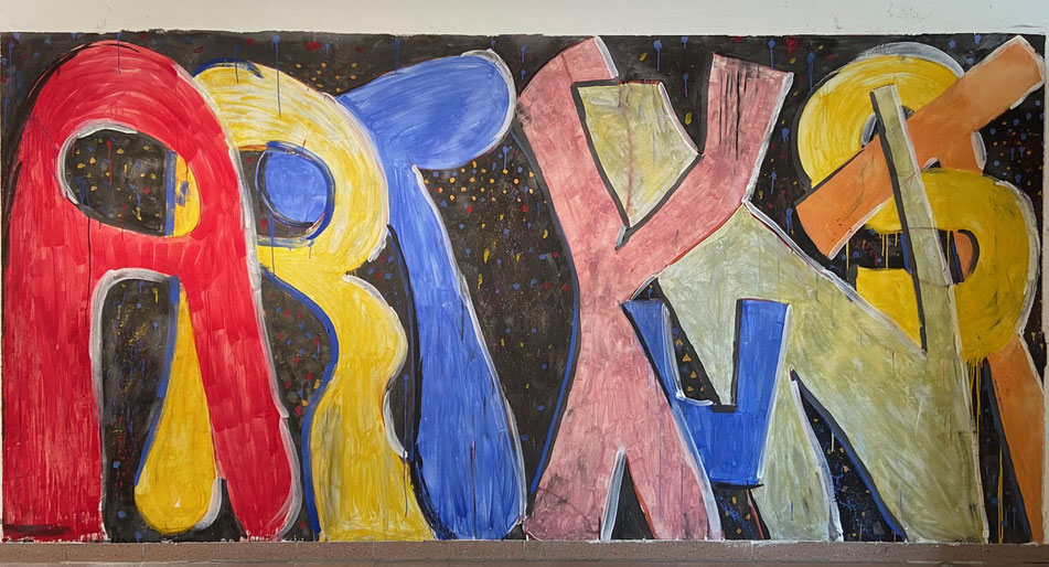 WIEN 1110, Gehringergasse 2, Bundesgymnasium G11, Wand des Kunstsaals. Freskomalerei von Schülern des Wahlpflichtfachs KUNST, Klassenvorstand: Mag. Beate Pedarnig. Projektleitung: Prof. Dr. Ivo Hammer-Tugendhat. 24.2.2024. Sponsoring: www.kalk.at