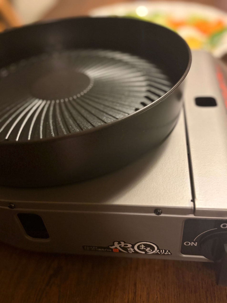 カセットコンロ焼肉用プレート　やきまるスリムの写真