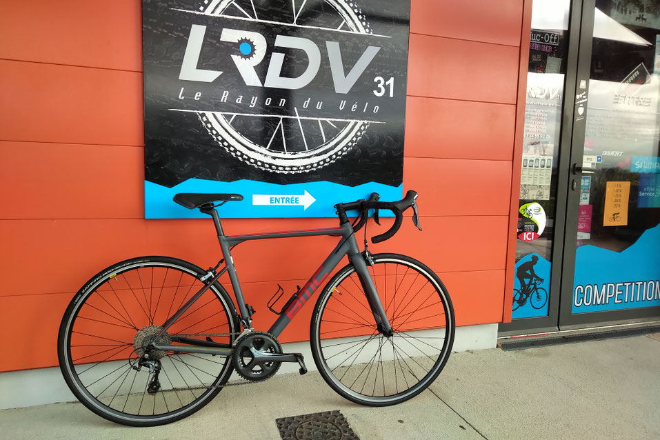 Route BMC(T51) ShimanoTiagra10/50-34(L170)/cassette11-36 RouesMavic Pneus700X25"neufs" (état Soigné = vendu ce jour) 