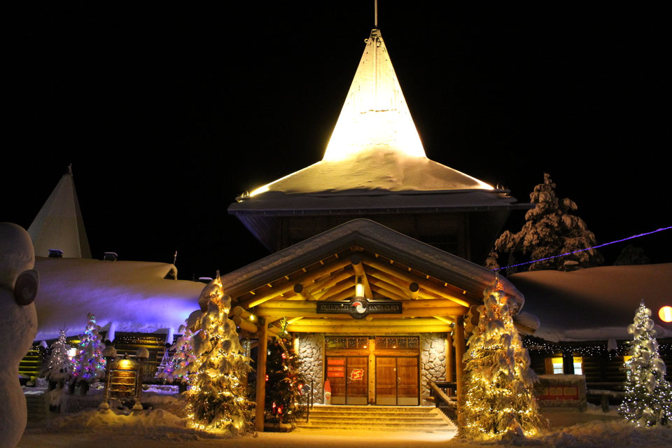 Visiter le village du Père Noël à Rovaniemi - Feelapland Rovaniemi Visiter le village du Père Noël à Rovaniemi - Feelapland Rovaniemi