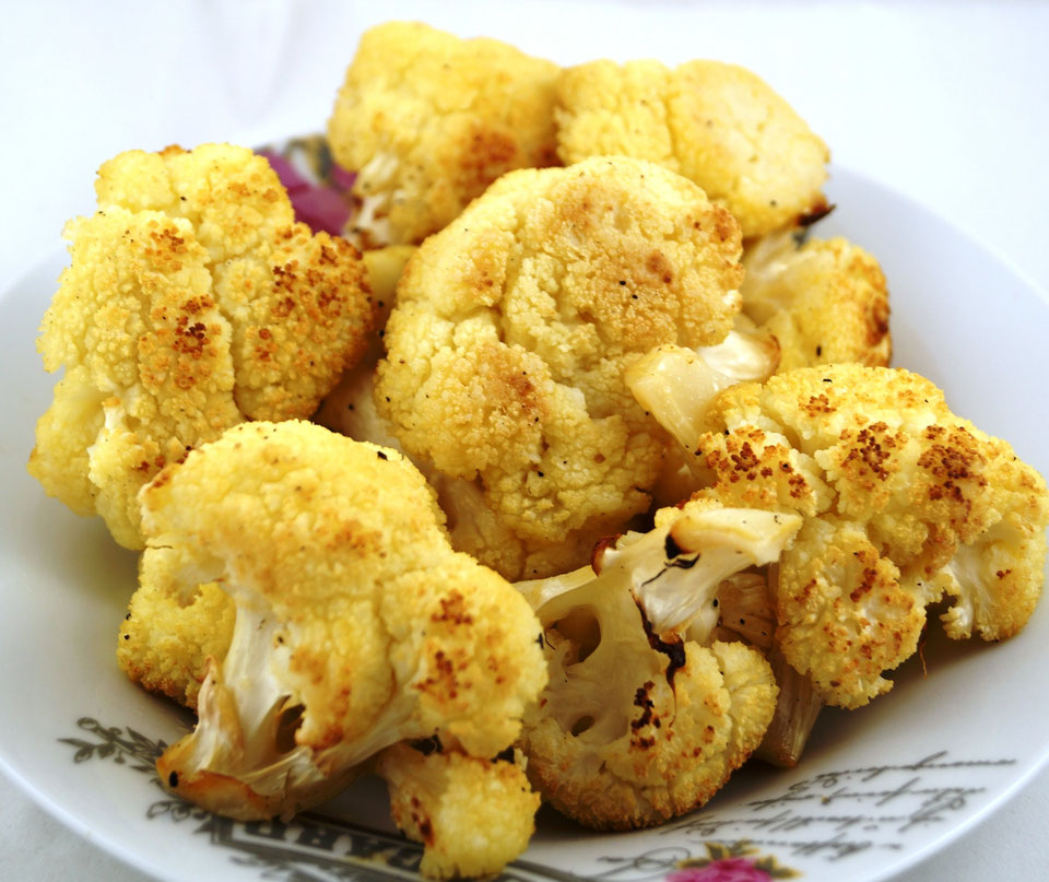 Gerösteter Blumenkohl - ... so delightful! - Kochen * Backen * Fotos machen Gerösteter Blumenkohl - ... so delightful! - Kochen * Backen * Fotos machen