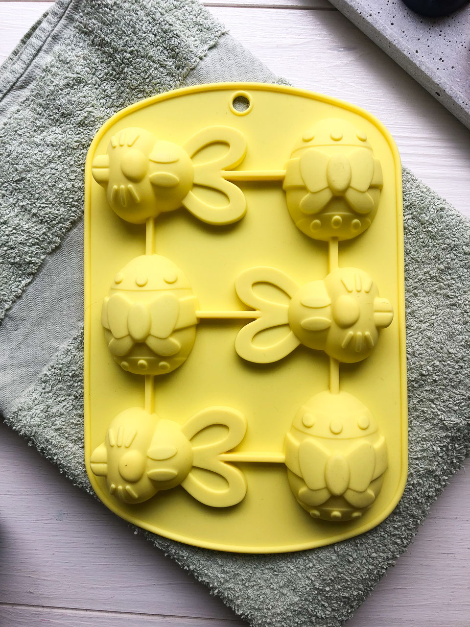 Seife zu Ostern. Noch schnell selbstgemacht. - Essen, Kosmetik