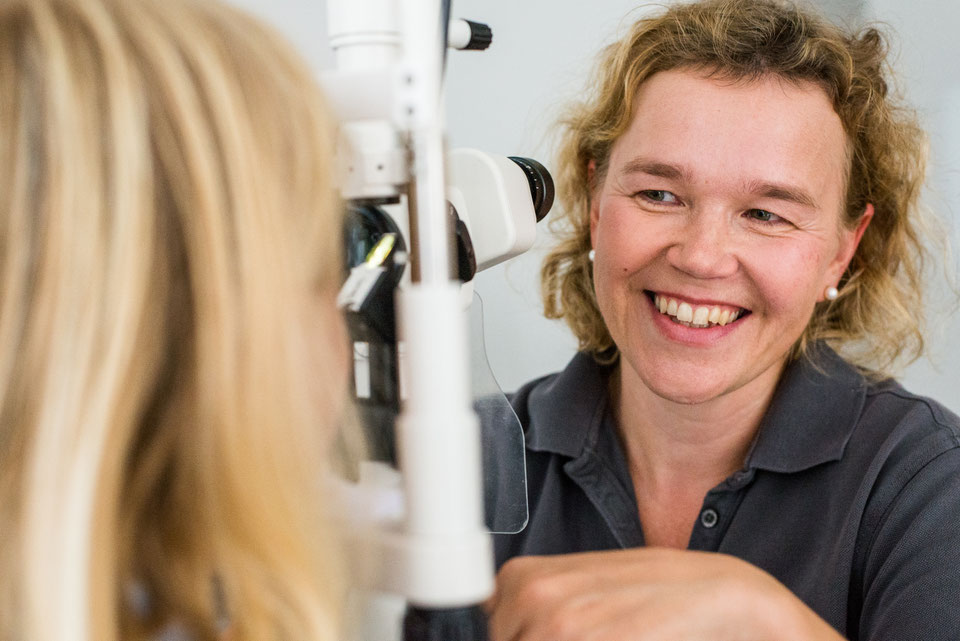Dr. med. Evalies FischerSchießl Augenärzte im Gäubodenpark Ihre