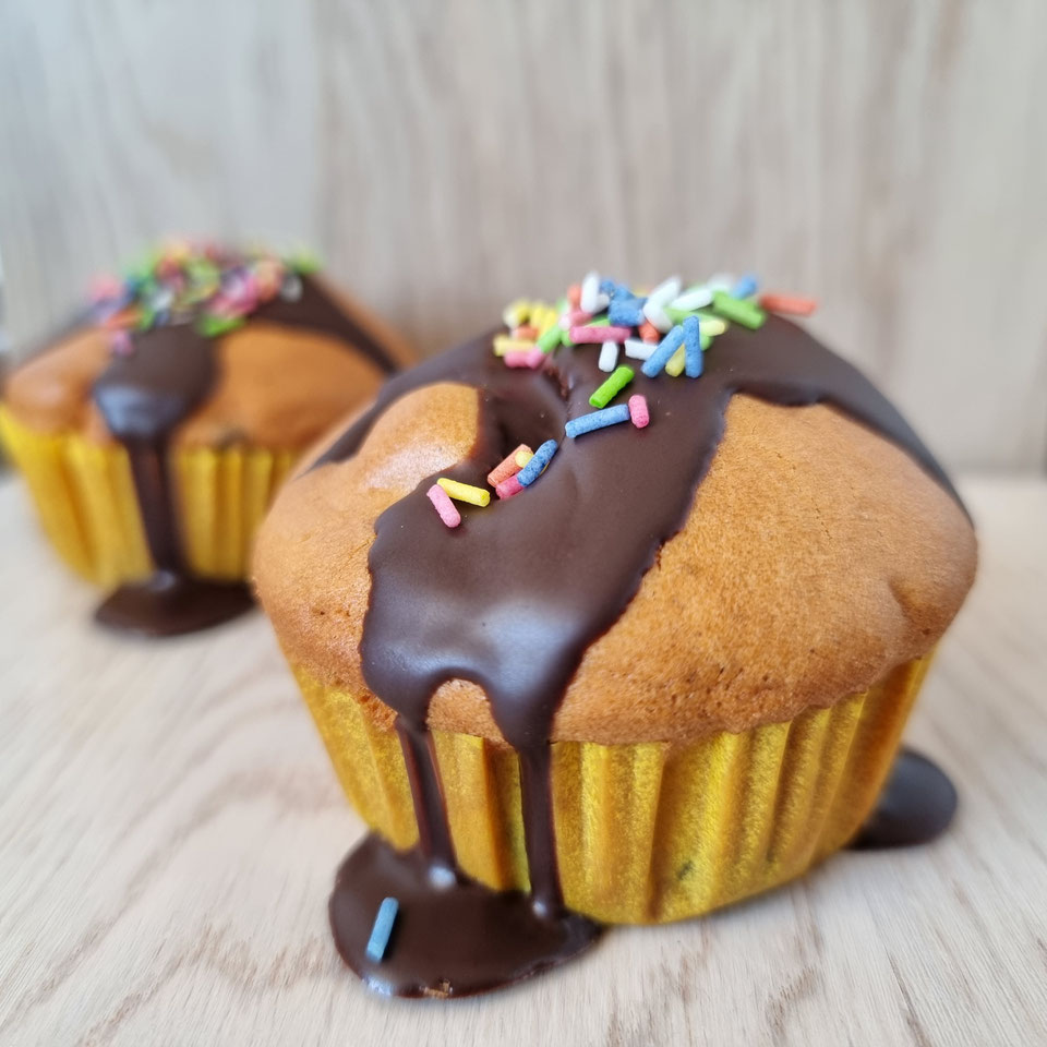 Bunte Schoko-Kirsch-Muffins - vufoxx Webseite!
