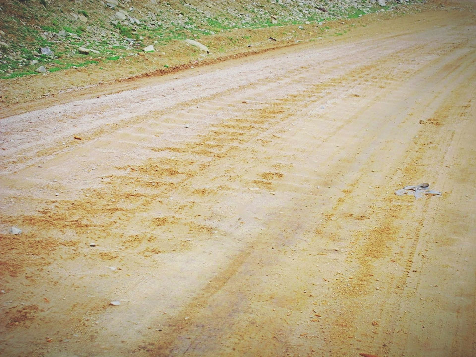 bigousteppes mongolie route camion tole ondulée