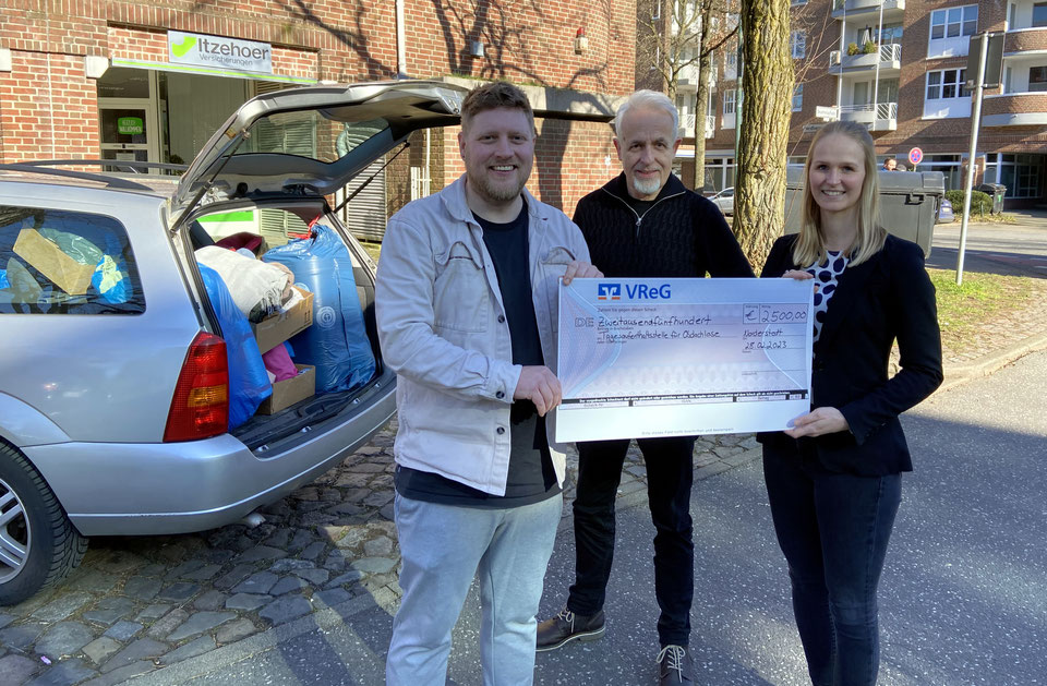 Scheckübergabe Charity Aktion 2023