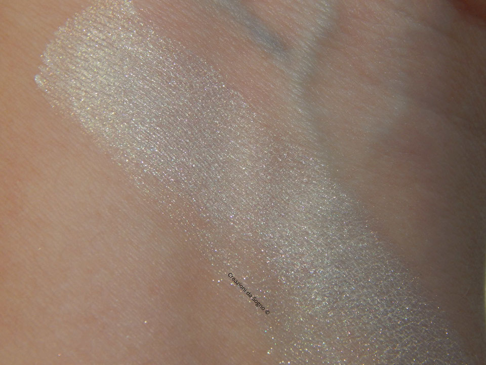 Makeup Revolution Precious Glamour, review - Blog lifestyle and hobbies