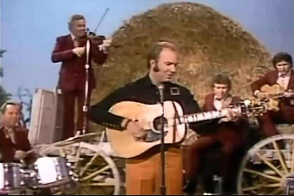 Hank Williams Jr. Jambalaya (On The Bayou) when the cowboy sings