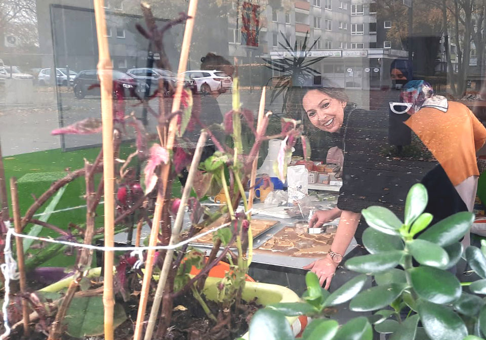 Irena Kryeziu Hallo Nachbar DANKE SCH N Die Initiative F r Mehr 