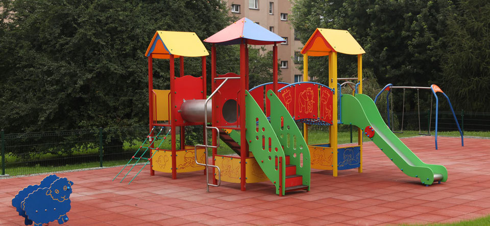 Parchi Giochi - Giostre Certificate EN 1176 - COMES - Attrezzature ...