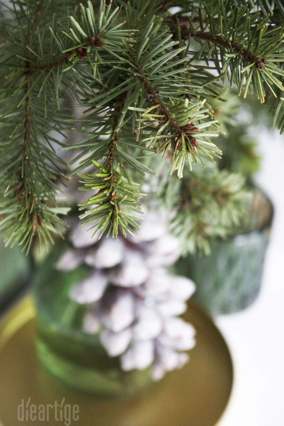 Kiefernkranz & Fröbelmobile - dieartige // DESIGN STUDIO // Interior