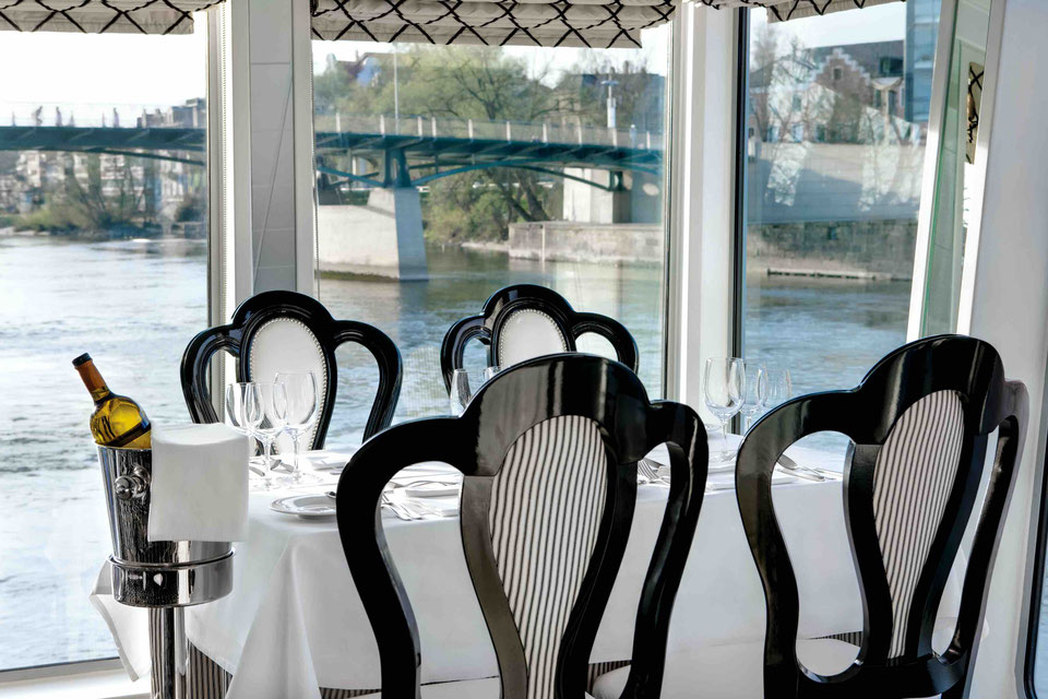 River Princess Uniworld Restaurant