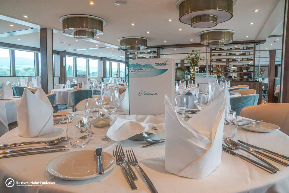 MS Anna Katharina Hauptrestaurant