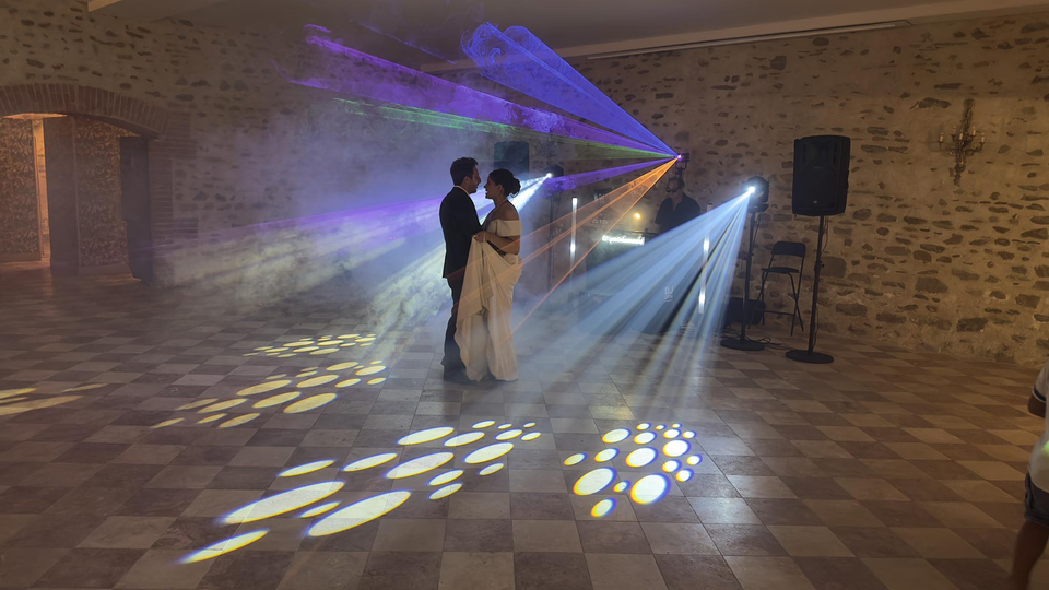 ouverture de bal mariage Lyon - éclairage et ambiance DJ Lyon Evénementiel 