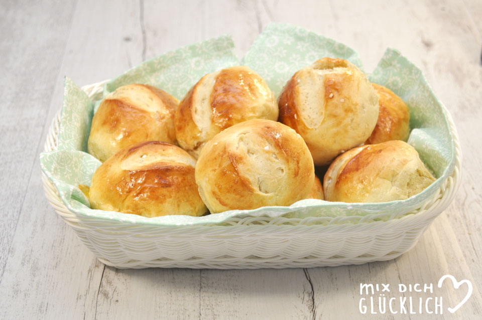 Süße Campingbrötchen. - mix dich glücklich (Thermomix-Rezepte)