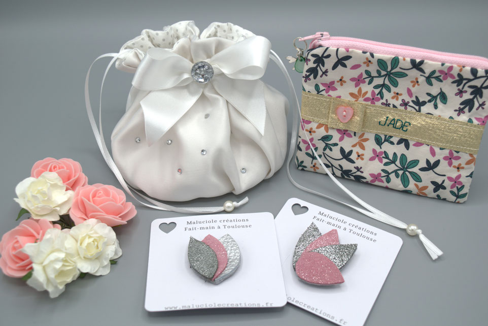 Aumônière sac bourse communion mariage et boche cuir porte monnaie enfant broderie prénom