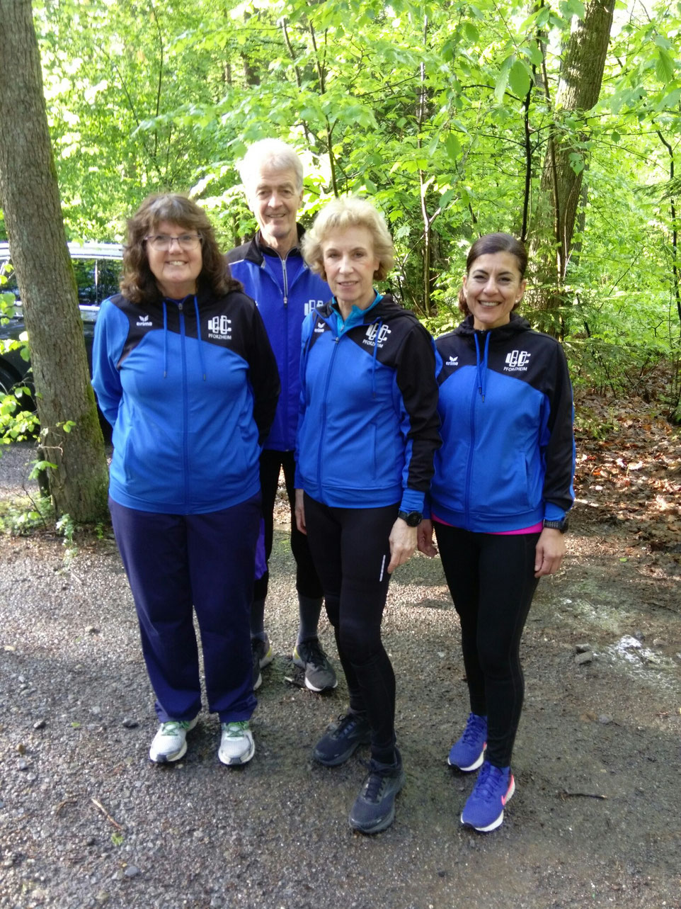 Bild von links: Inge Aab, Wolfgang Aab, Maria Dittmann, Birgül Sapancilar