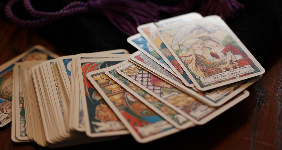 Tarot de Marseille avec Martine DEDIEU formation en touraine - annuaire de therapeutes via energetica