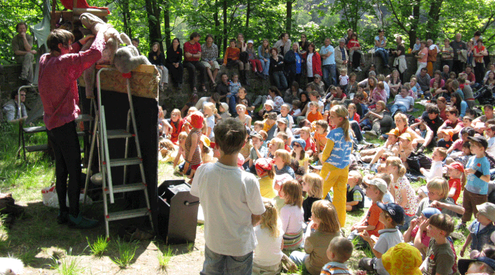 Die Bremer Stadtmusikanten - Aufführung in Hohnstein 2006, Foto: Thomas Matthes