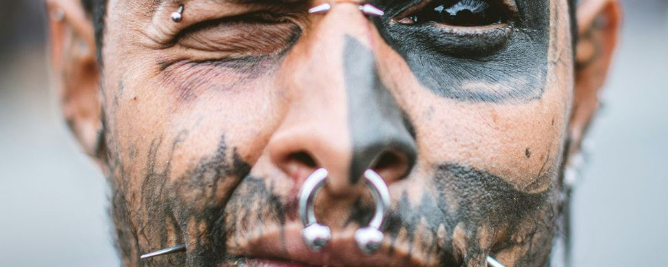 Was kostet ein Prinz Eisenherz Piercing