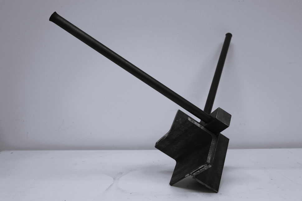 DOBLE MARTILLO | Hierro | 108 D.D.