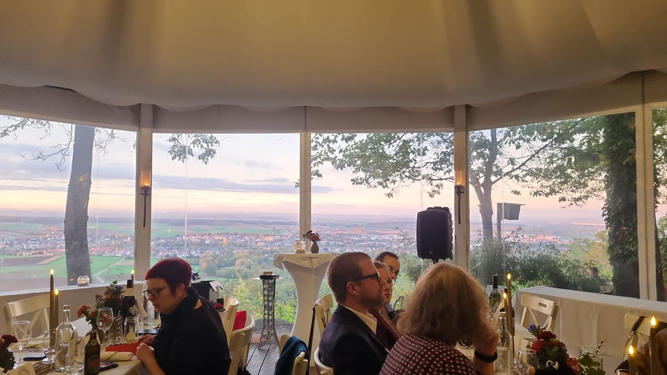 HeuchelbergerWarte für Hochzeit, Geburtstage & Firmenevents