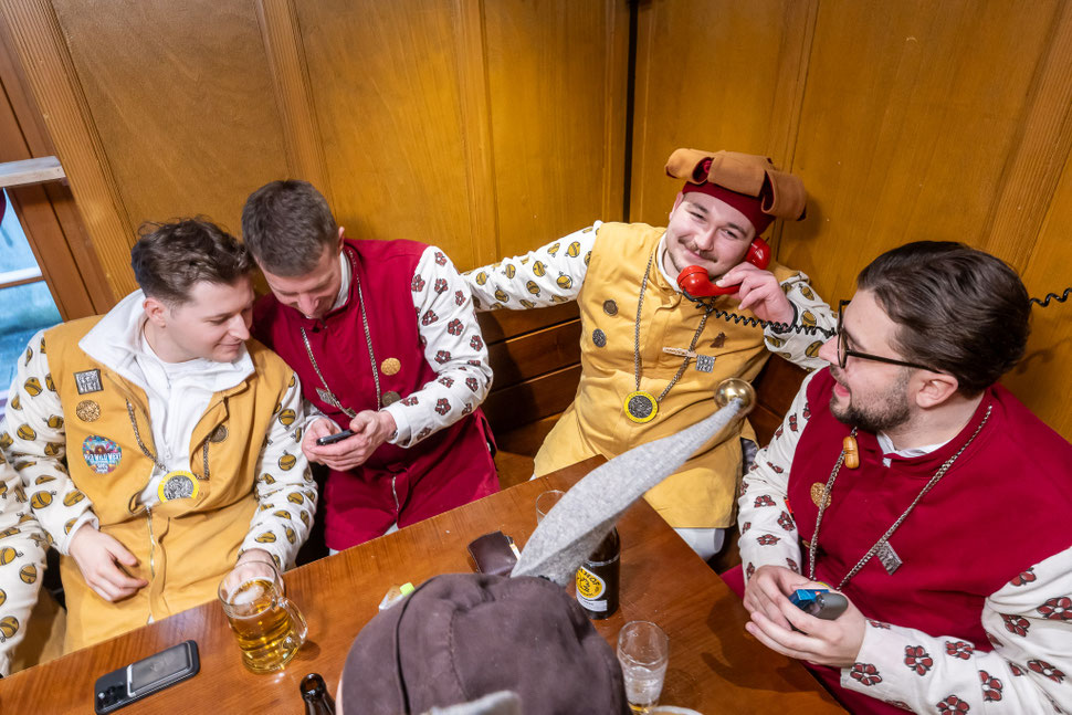 Schmudo Teil 7 Traditonelles Kutteln-Essen der Altherren, Alt-Zunftmeister und Ehenmitglieder