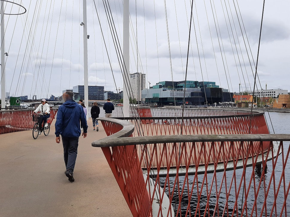 Cirkelbroen, un pont très original constitué de 5 disques