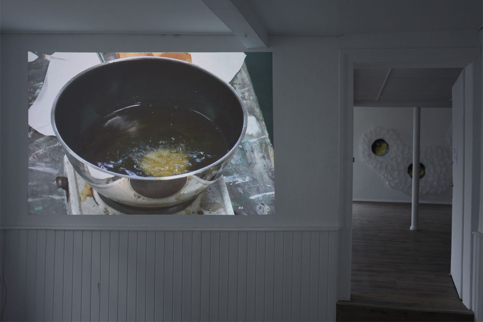Satu ke enam  2017 | Aktion | Videoinstallation