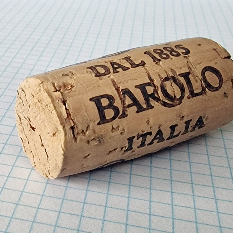 Weinzapfen Barolo Brezza © TRIO-CONCEPT Thomas Haefliger