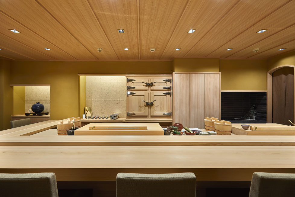 桧一枚板カウンター