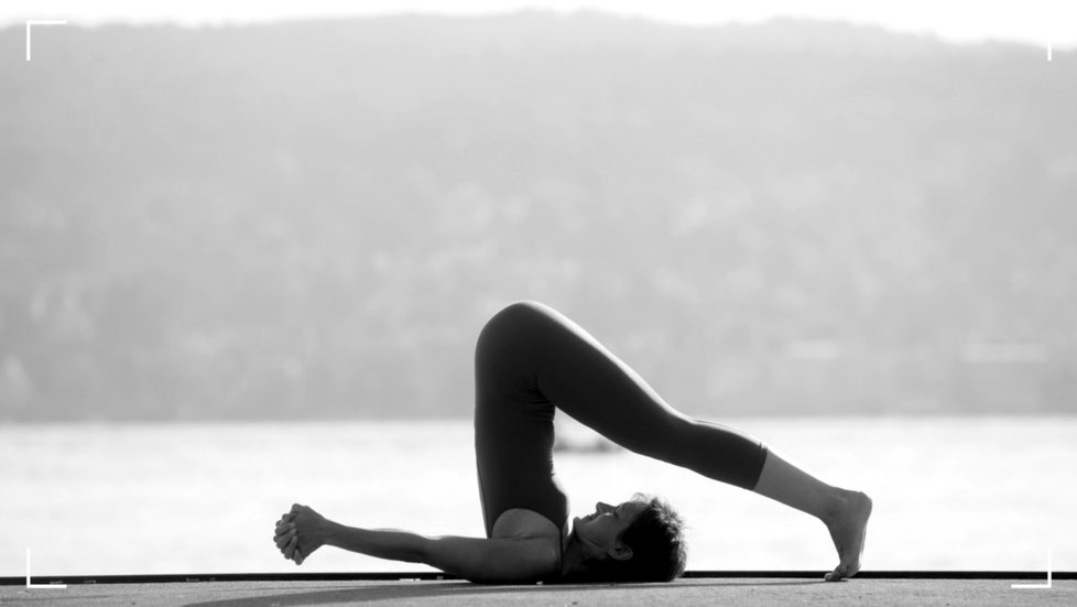 Diese Asana hält den Rücken Jung.