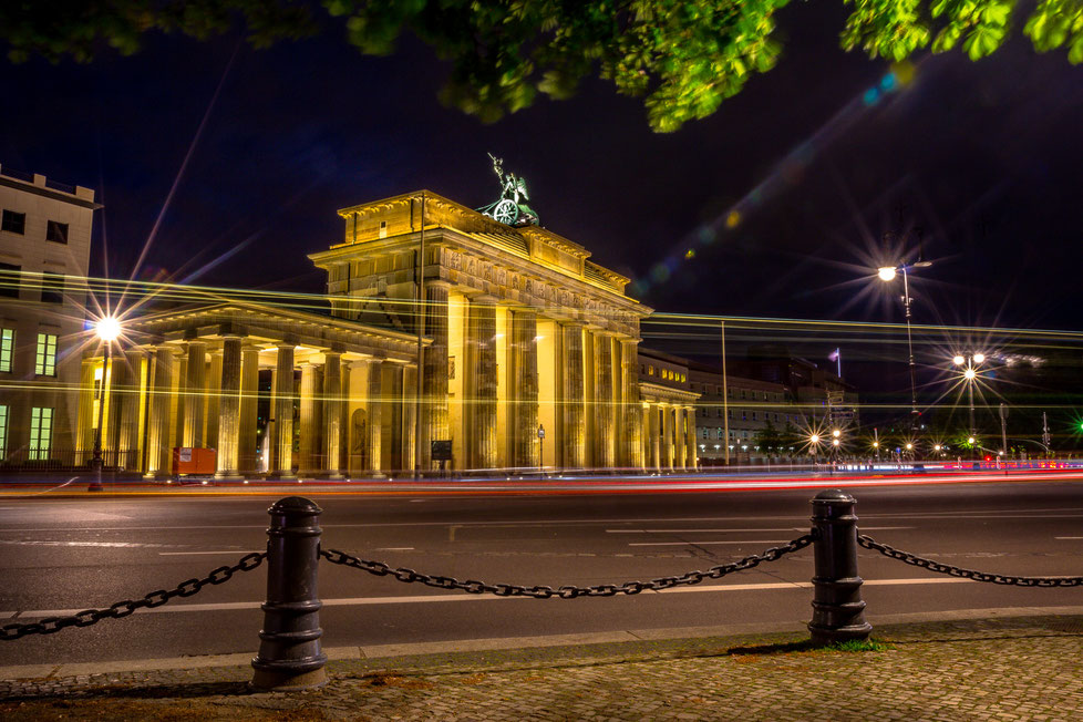 Brandenburger Tor in Berlin at night