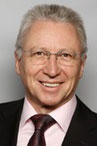 Auf dem Bild ist der Vorsitzende Herr Karl-Heinz Balzer zu sehen 