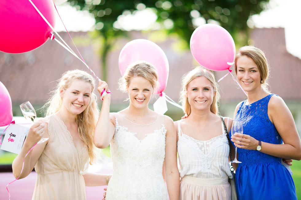 Samtweissundbling Hochzeitsfotograf Schleswig-Holstein Hochzeitsfotografin Hochzeitsfotos Reportage Anna-Sophie Rönsch wedding