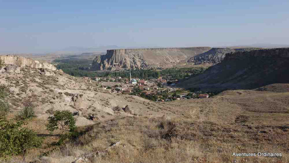 Panorama sur Selime et la vallée d'Ihlara (Cappadoce)