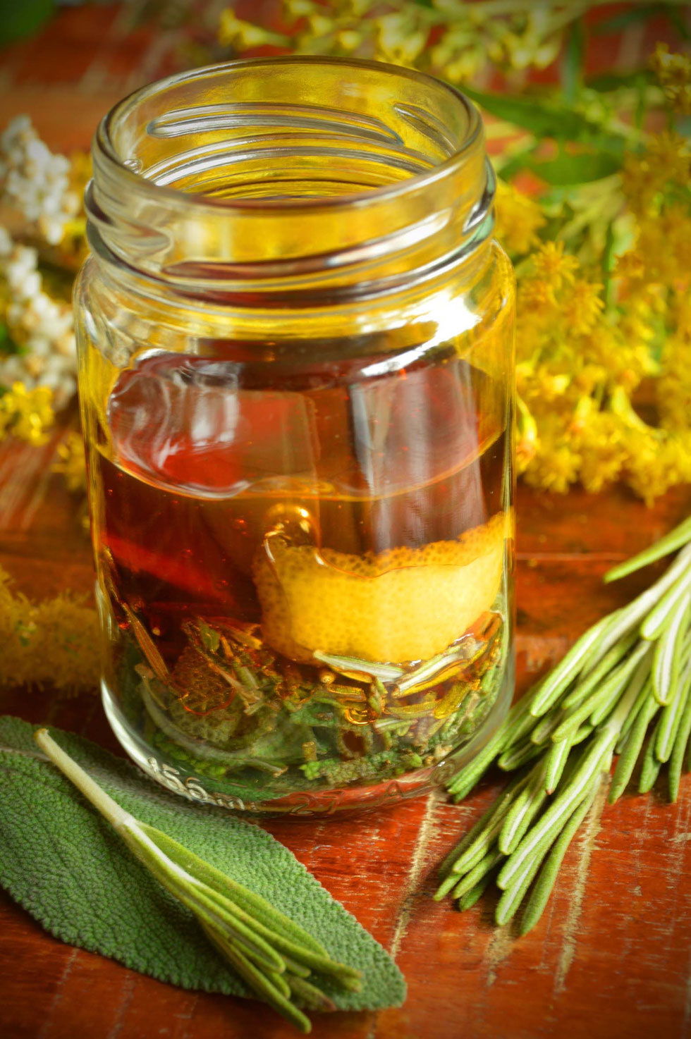 Honig, Honey, herbal, Kräuter, selber machen, selbstgemacht, infused honey, Elektuar, electuary, gesund, Erkältung, Magen-Darm, Schlaf, Blue Lotus, Blue pea, Rose, Beifuß, Kamille, Rosmarin, Salbei, Tulsi, Kräuterhexe, Küchenhexe,