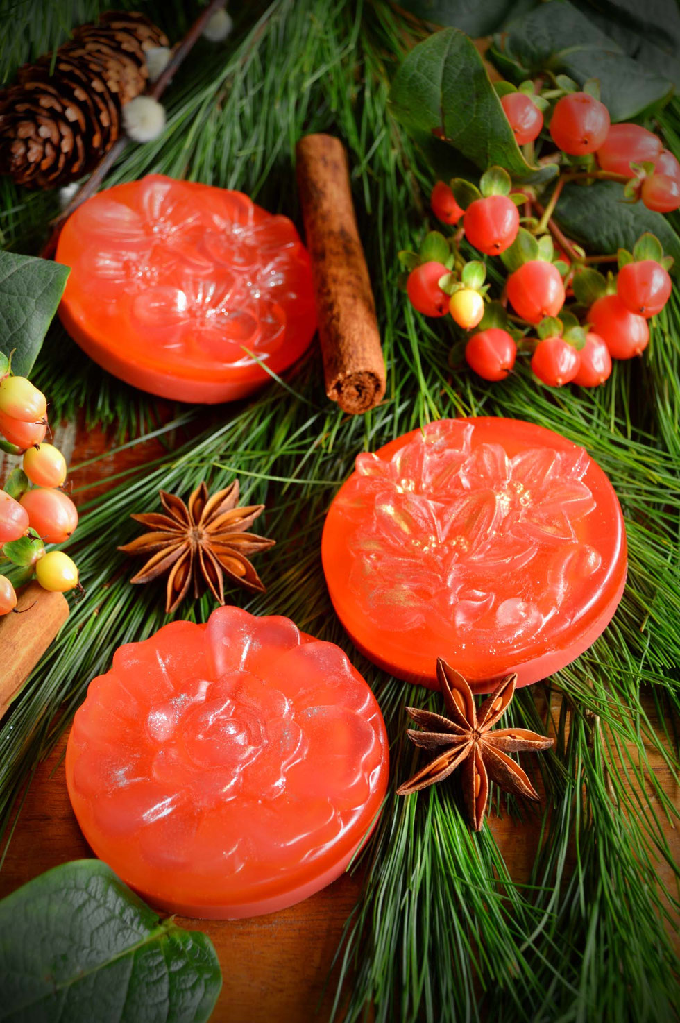 Seife, Seifen, Seifenbasis, selber machen, hansawax, Sheabutter, Glycerin, selber gießen, Weihnachten, Winter, Weihnachtsseife, Weihnachtsduft, Orange, Zimt, Lebkuchen, Fichtennadel, ätherische Öle, Lebensmittelfarbe, Geschenk,