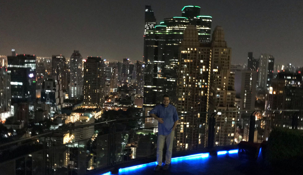 Der Autor, Zoom Sky Bar, Anantara Sathorn Bangkok Hotel, Januar 2019