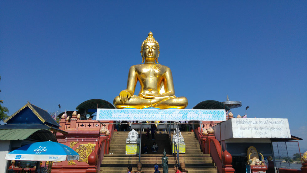 Golden Buddha Statue at the Golden Triangle