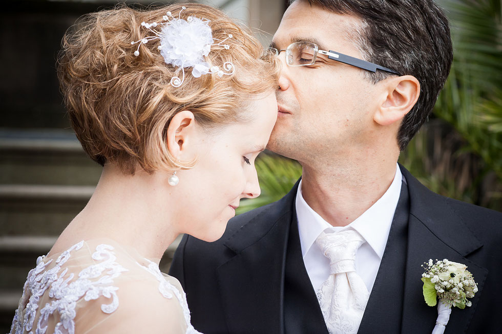 Hochzeitsfotograf Dresden, Hochzeit Schloss Albrechtsberg, Hochzeit Marienkirche Pirna, Hochzeit St. Marien Pirna, Taufe St. Marien Pirna, Hochzeit und Taufe Dresden, Hochzeit Schloss Albrechtsberg Dresden, was kostet ein Hochzeitsfotograf, Hochzeitsfotos