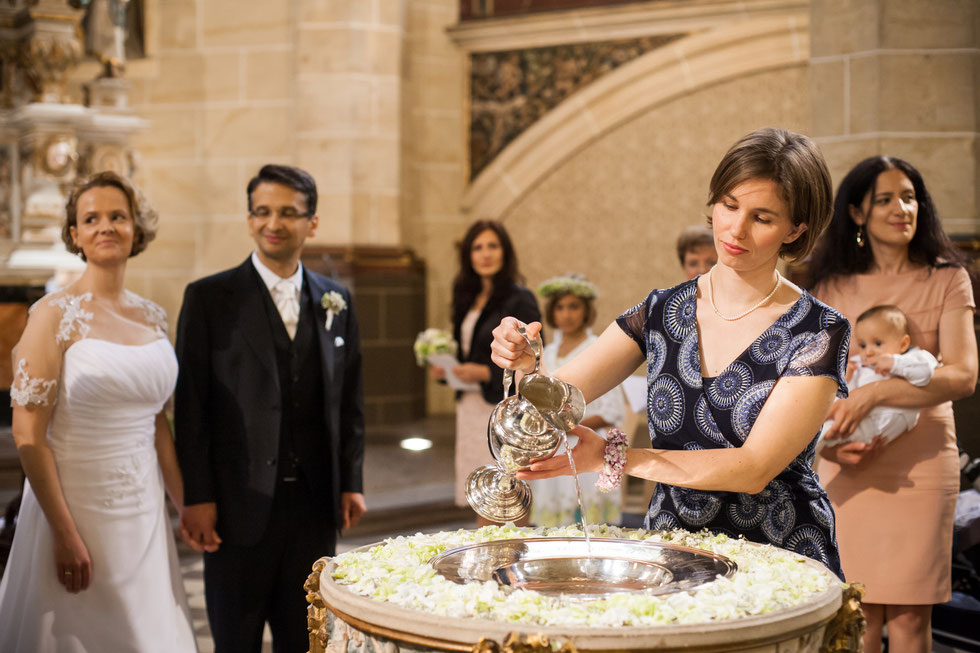 Hochzeitsfotograf Dresden, Hochzeit Schloss Albrechtsberg, Hochzeit Marienkirche Pirna, Hochzeit St. Marien Pirna, Taufe St. Marien Pirna, Hochzeit und Taufe Dresden, Hochzeit Schloss Albrechtsberg Dresden, was kostet ein Hochzeitsfotograf, Hochzeitsfotos